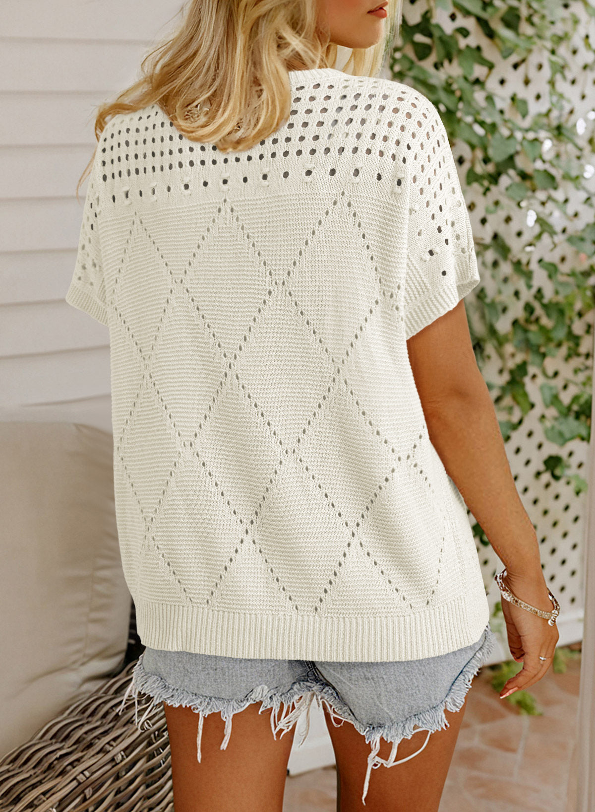 Solid Color Hollowed Detail Rhombus Pattern Knit Short Sleeve Sweater