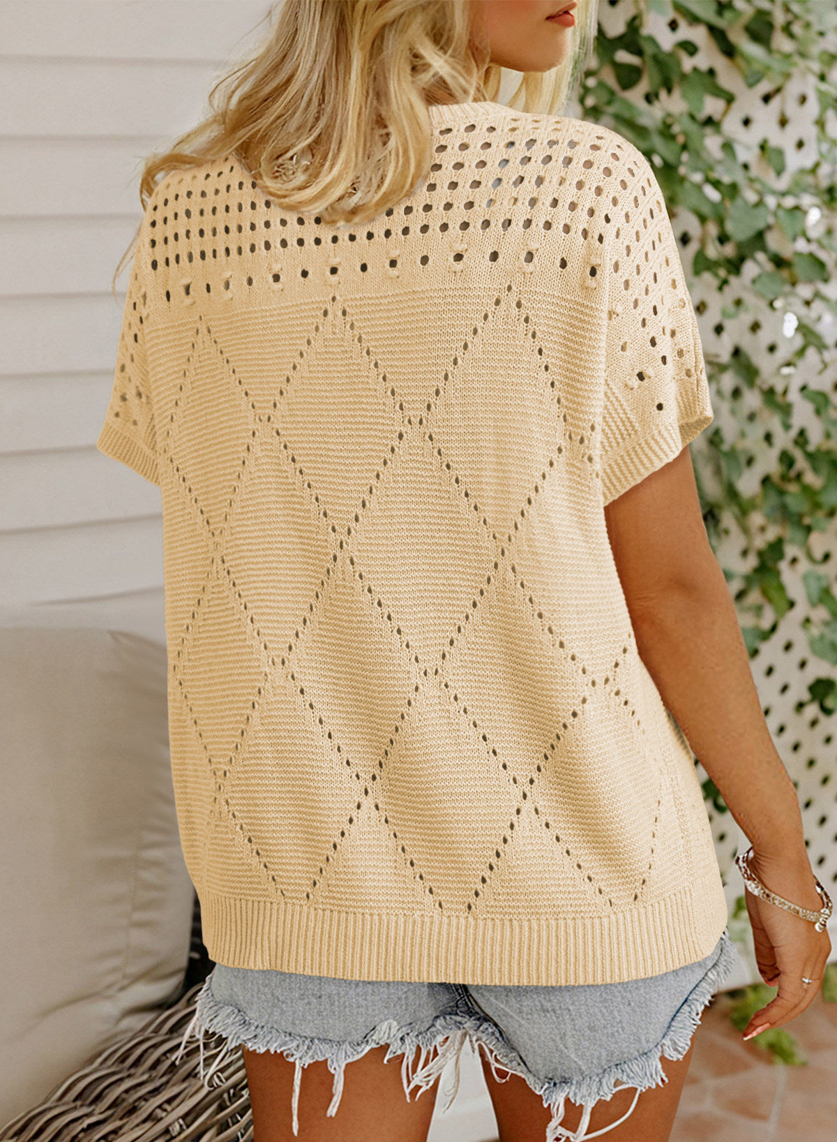 Solid Color Hollowed Detail Rhombus Pattern Knit Short Sleeve Sweater