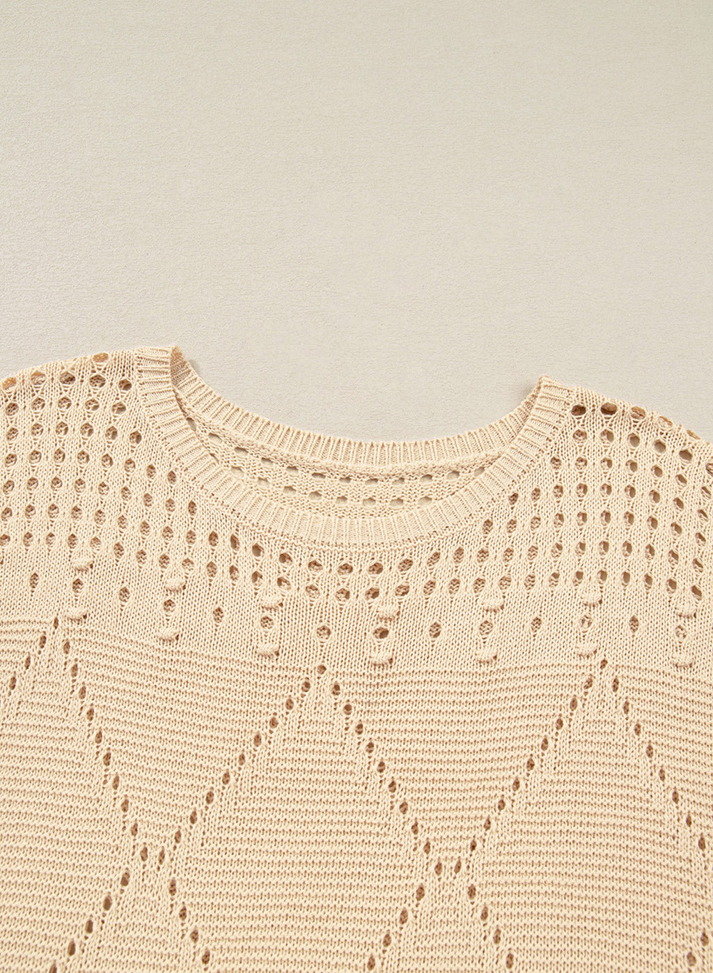 Solid Color Hollowed Detail Rhombus Pattern Knit Short Sleeve Sweater
