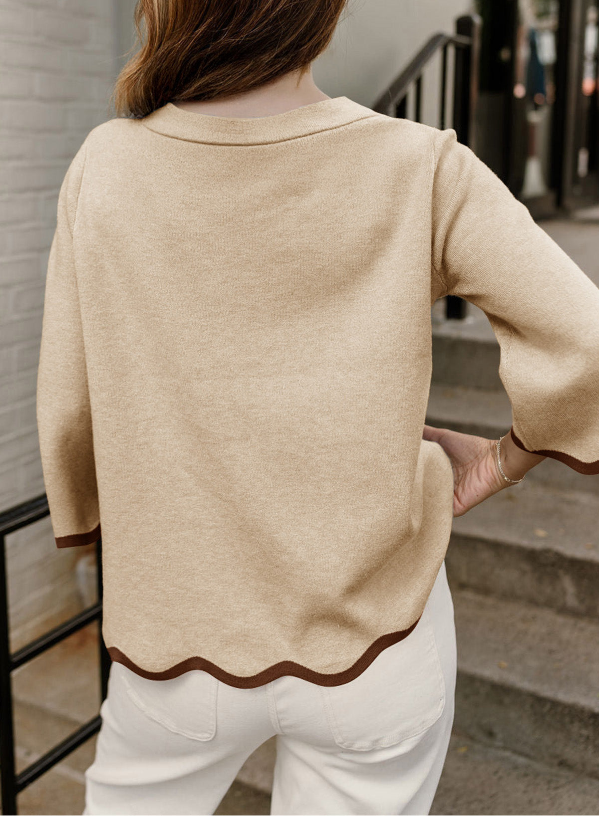 Round Neck Contrasted Wavy Trim Bracelet Sleeve Sweater