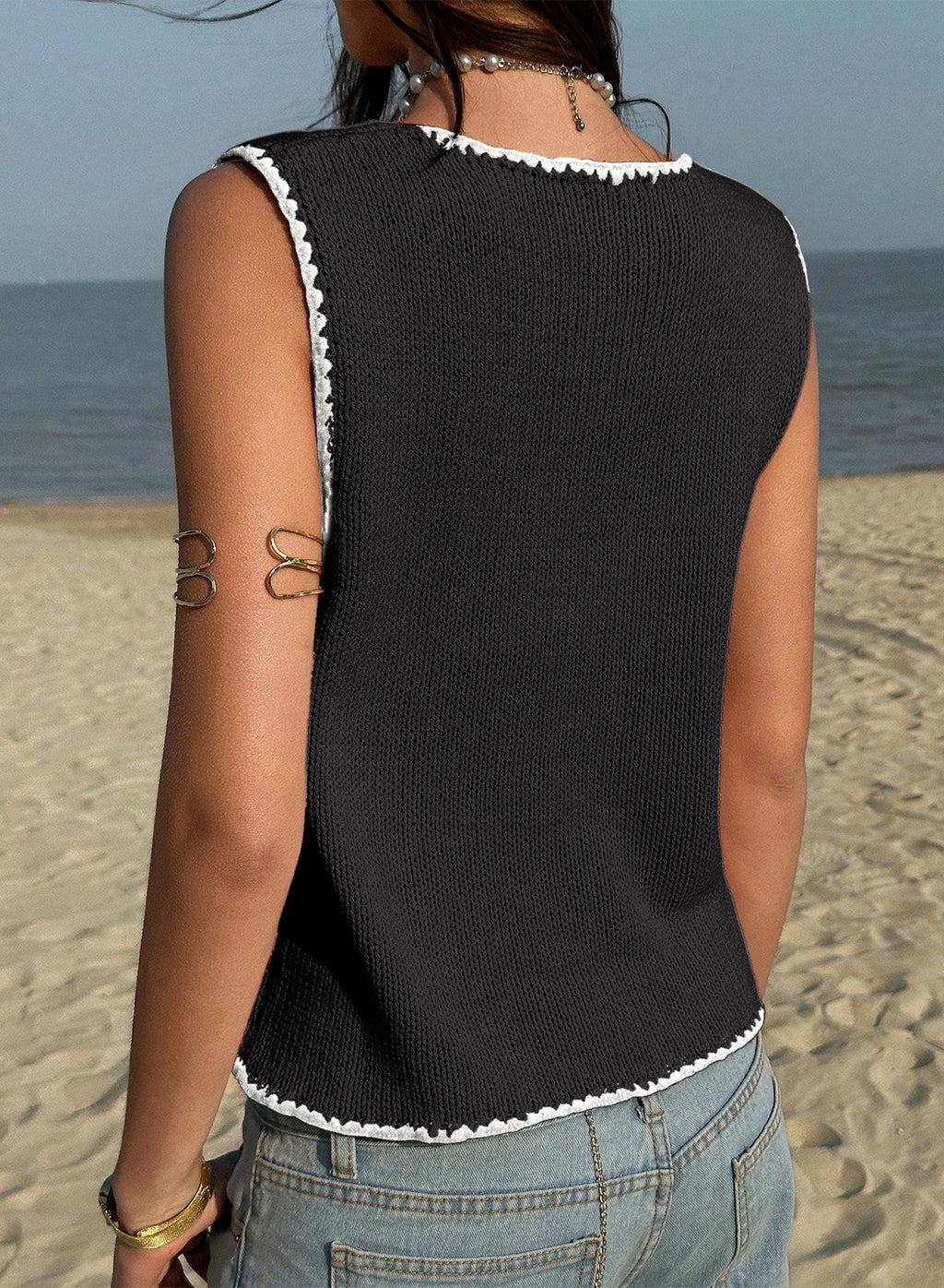 Contrast Trim Buttoned Front Sweater Vest