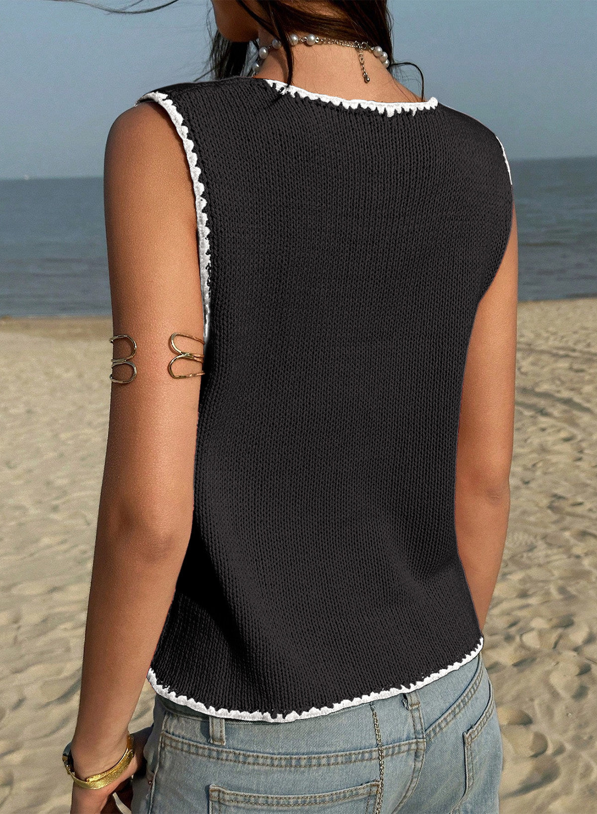 Contrast Trim Buttoned Front Sweater Vest