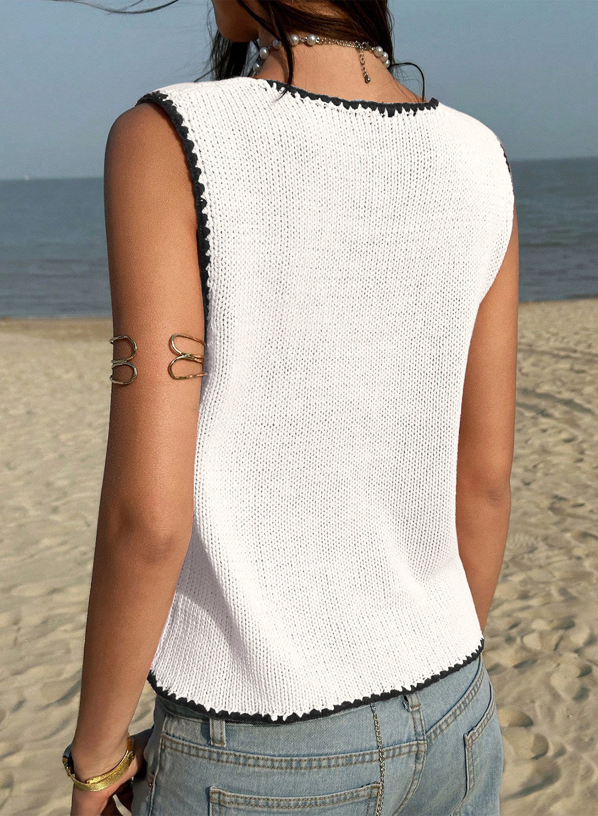 Contrast Trim Buttoned Front Sweater Vest