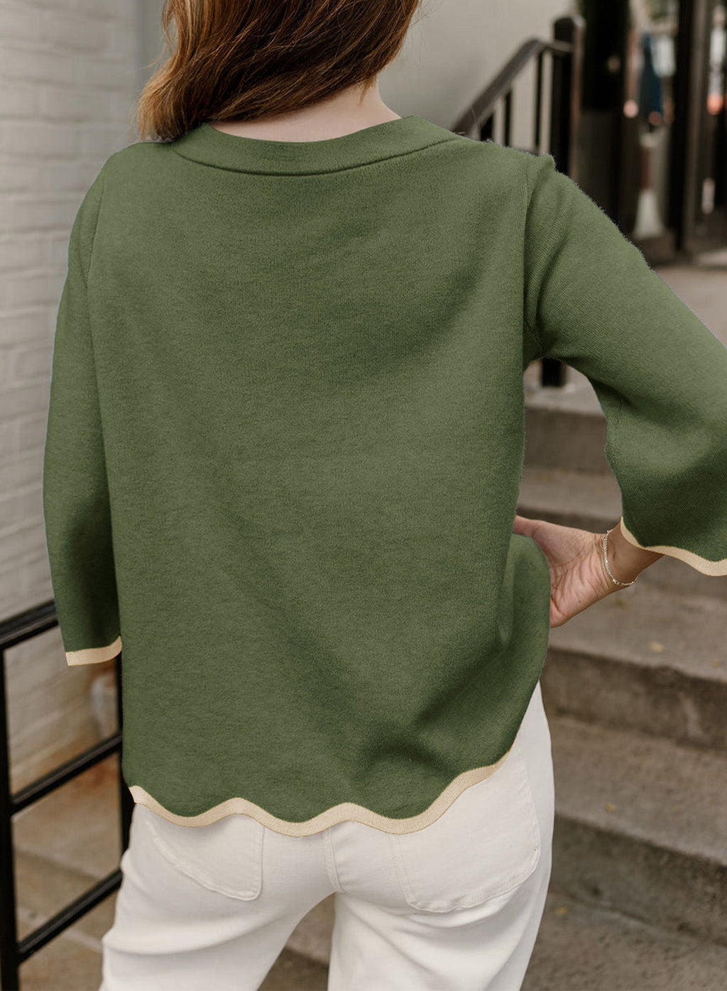 Round Neck Contrasted Wavy Trim Bracelet Sleeve Sweater