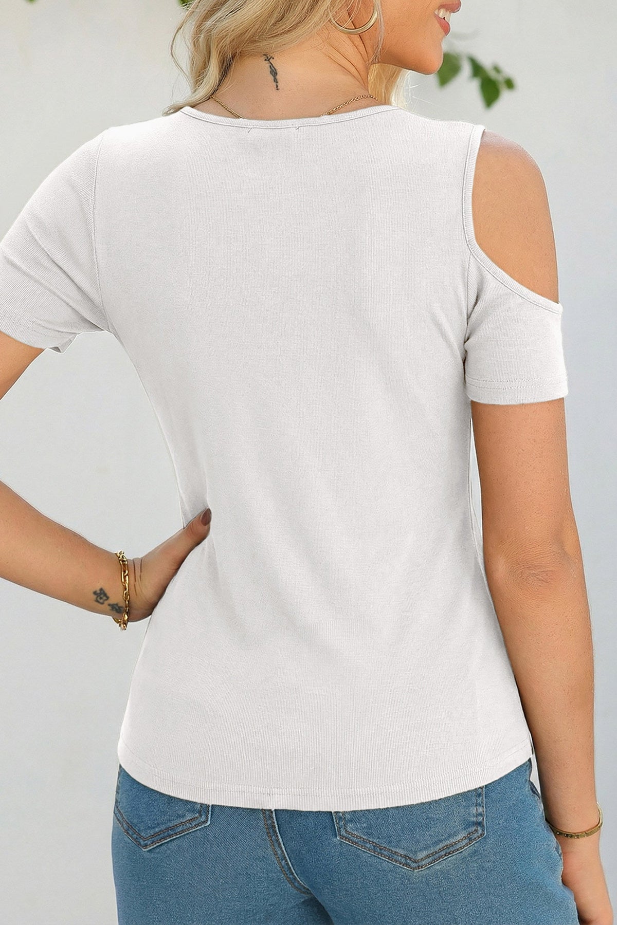 Women Short Sleeve Metal Decorated Hollow Out Solid Color Fashion T-Shirt
