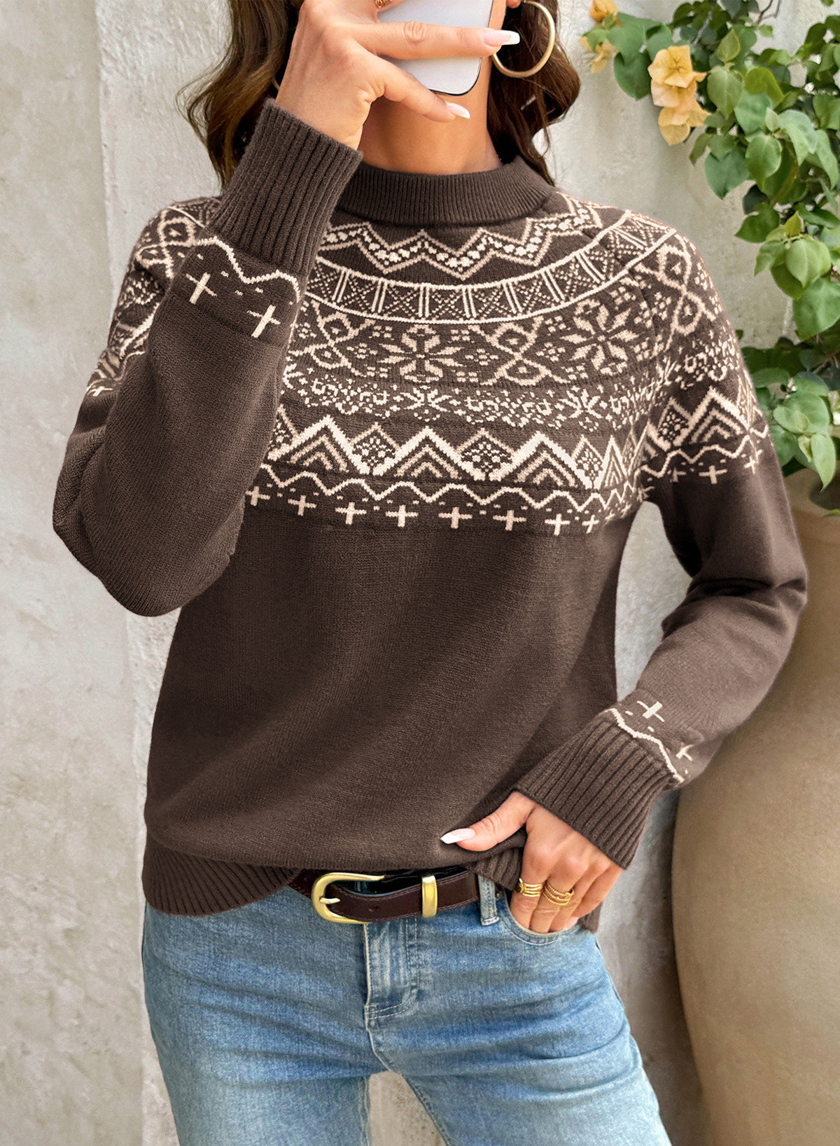 Festive Geometric Print Round Neck Shift Sweater