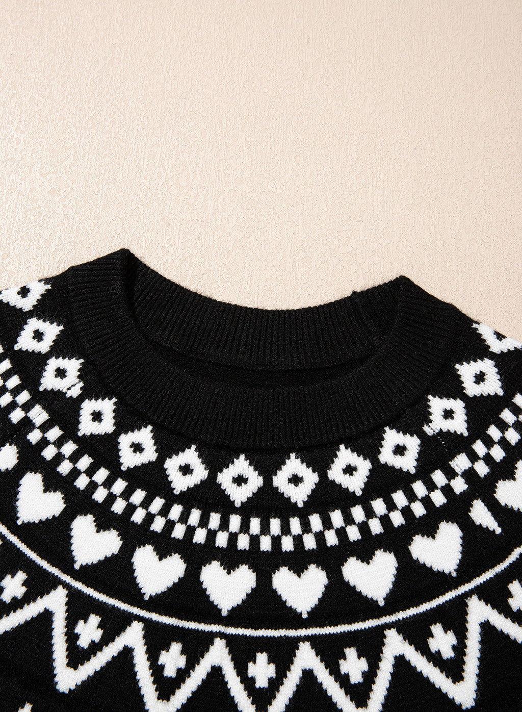 Festive Geometric Print Round Neck Shift Sweater