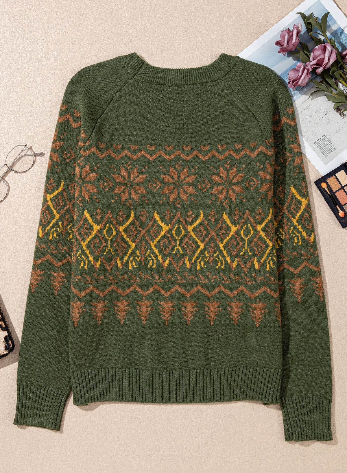 Festive Geometric Print Round Neck Shift Sweater