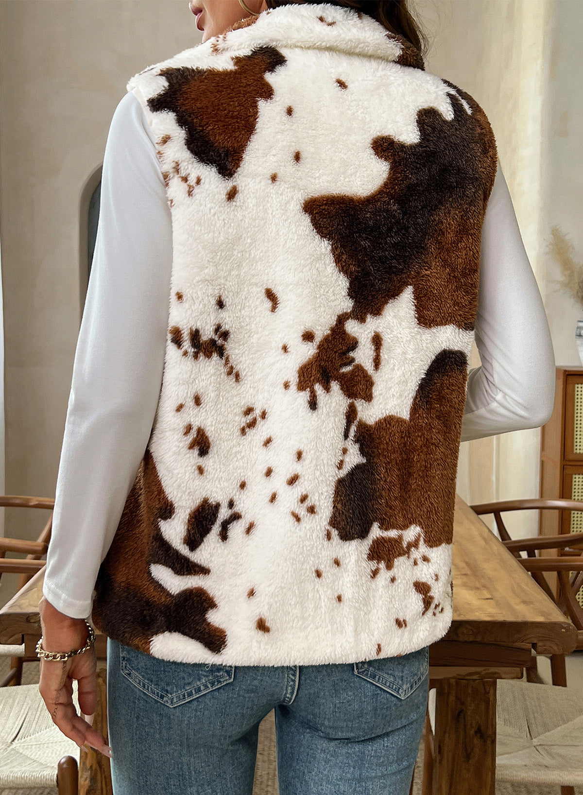 Dokotoo Womens Fleece Vest Zip Up Cow Print Sherpa Sleeveless Jacket
