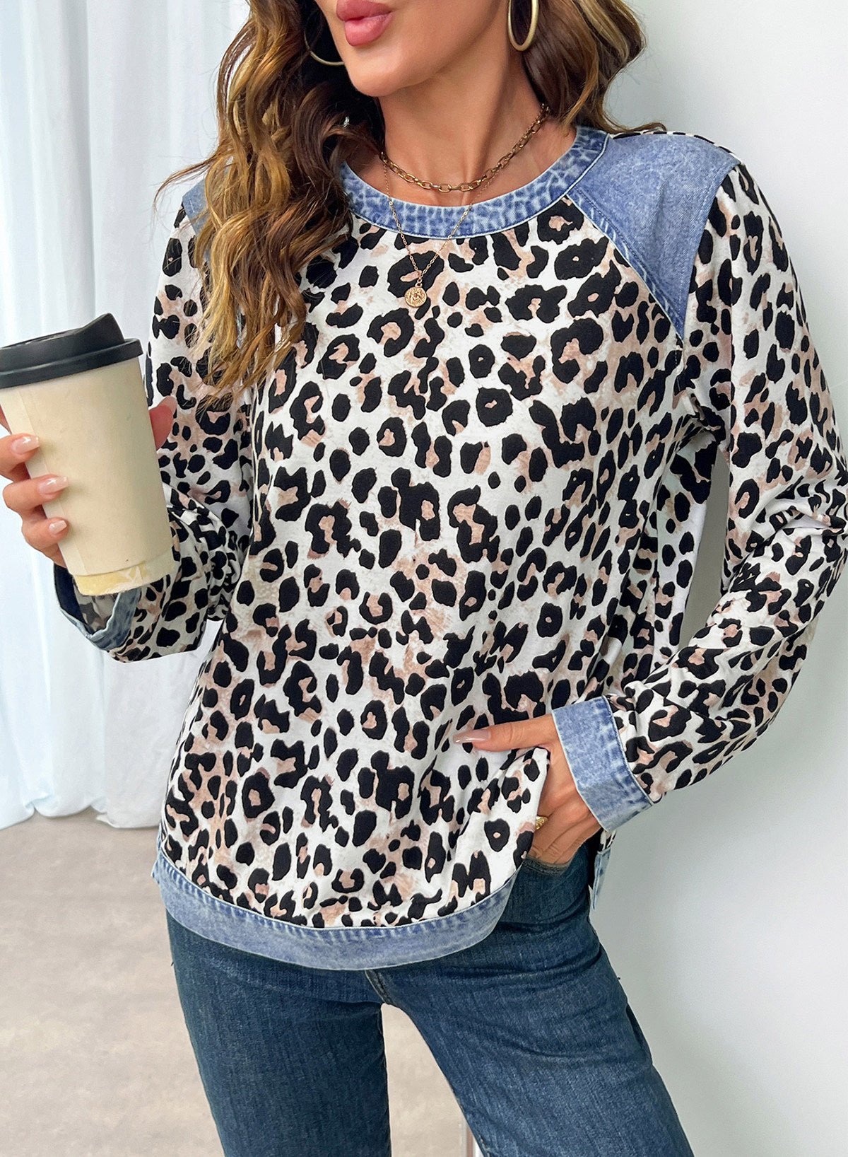 Women's Patchwork Patch Round Neck Long Sleeve Casual Loose T-Shirt