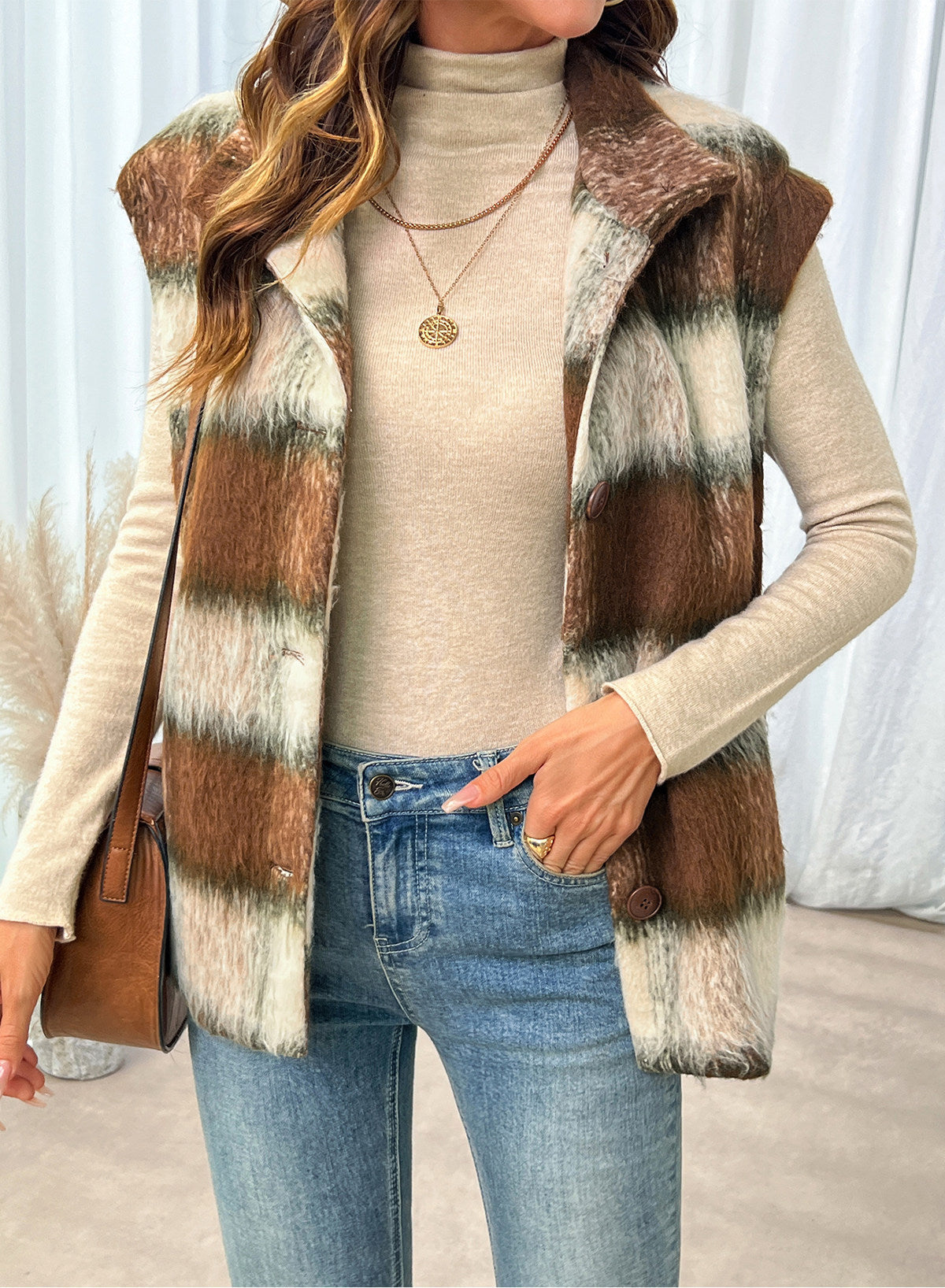 Dokotoo Oversized Plaid Vest Tops for Women Fleece Cap Sleeve Coats