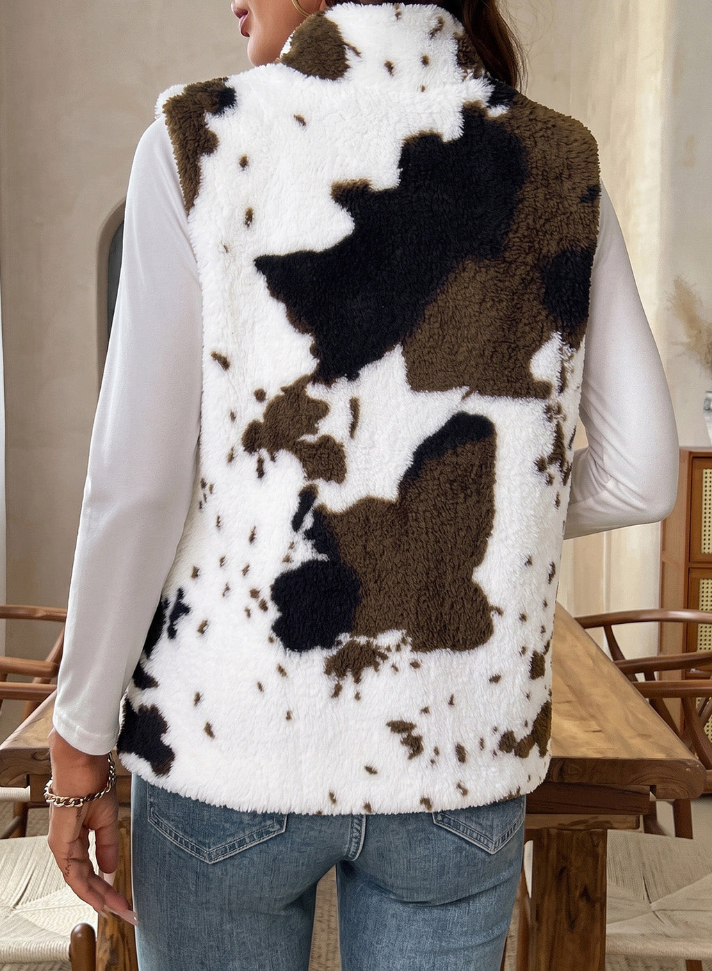 Dokotoo Womens Fleece Vest Zip Up Cow Print Sherpa Sleeveless Jacket