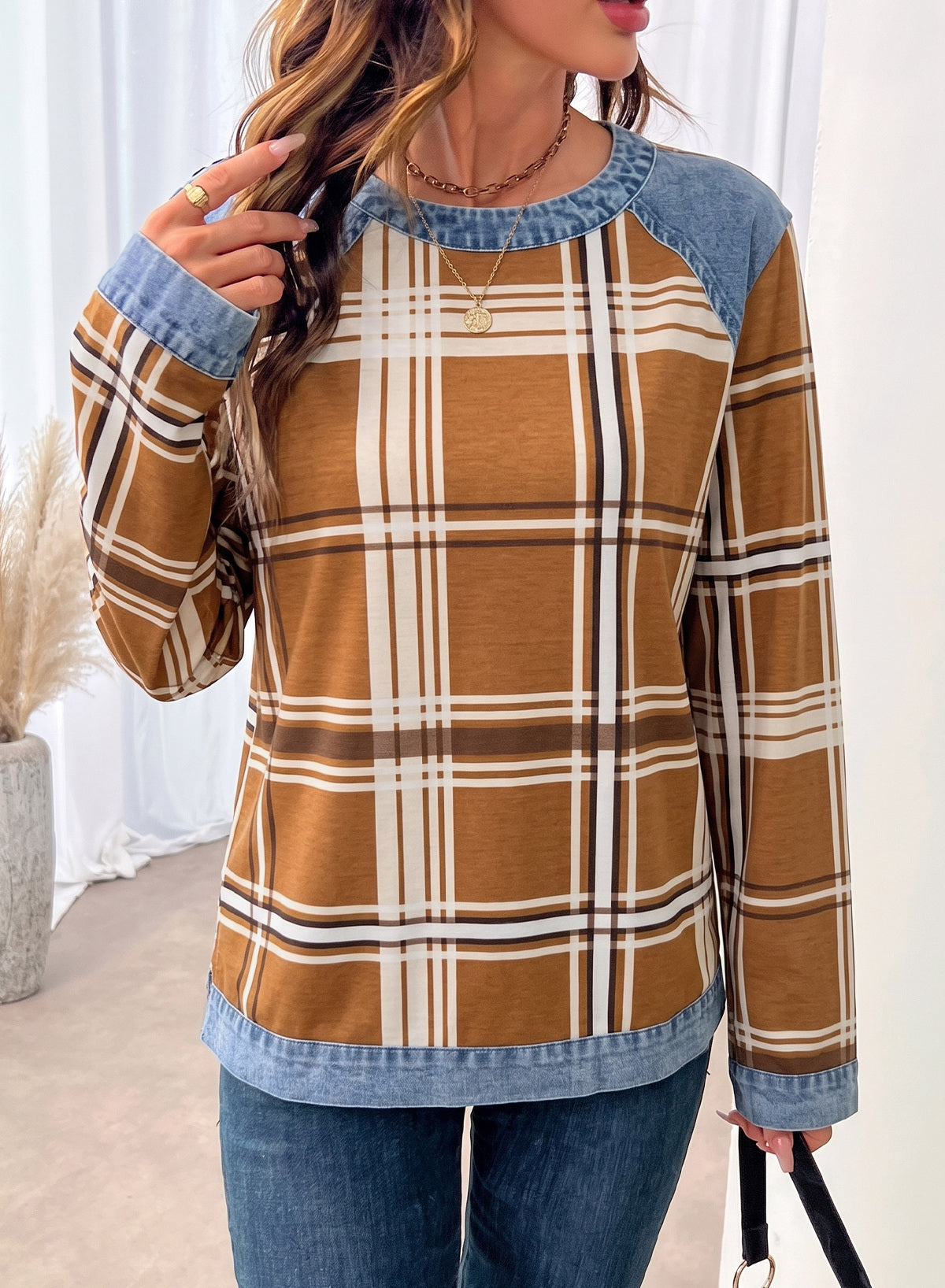 Women's Patchwork Patch Round Neck Long Sleeve Casual Loose T-Shirt