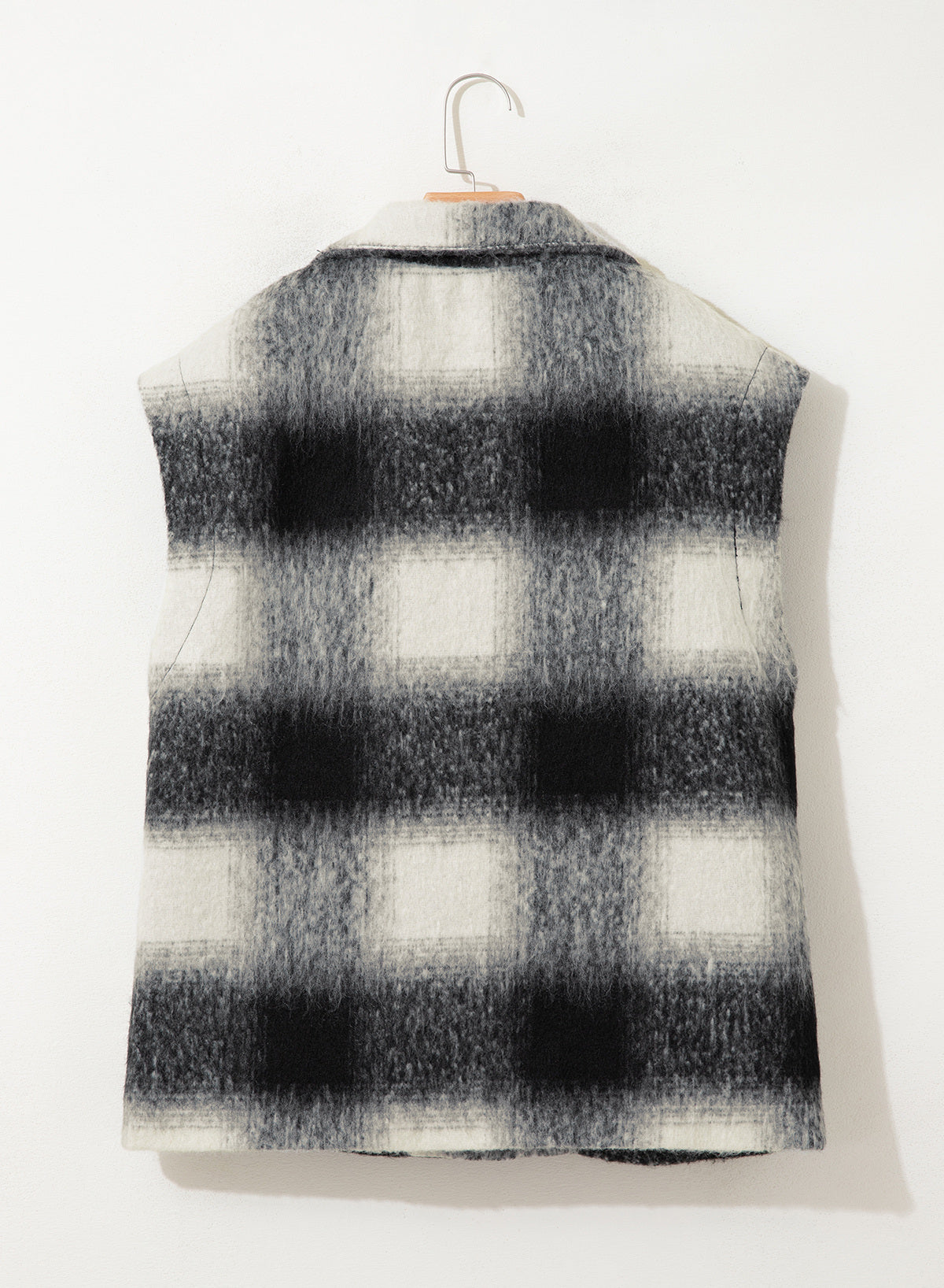 Dokotoo Oversized Plaid Vest Tops for Women Fleece Cap Sleeve Coats