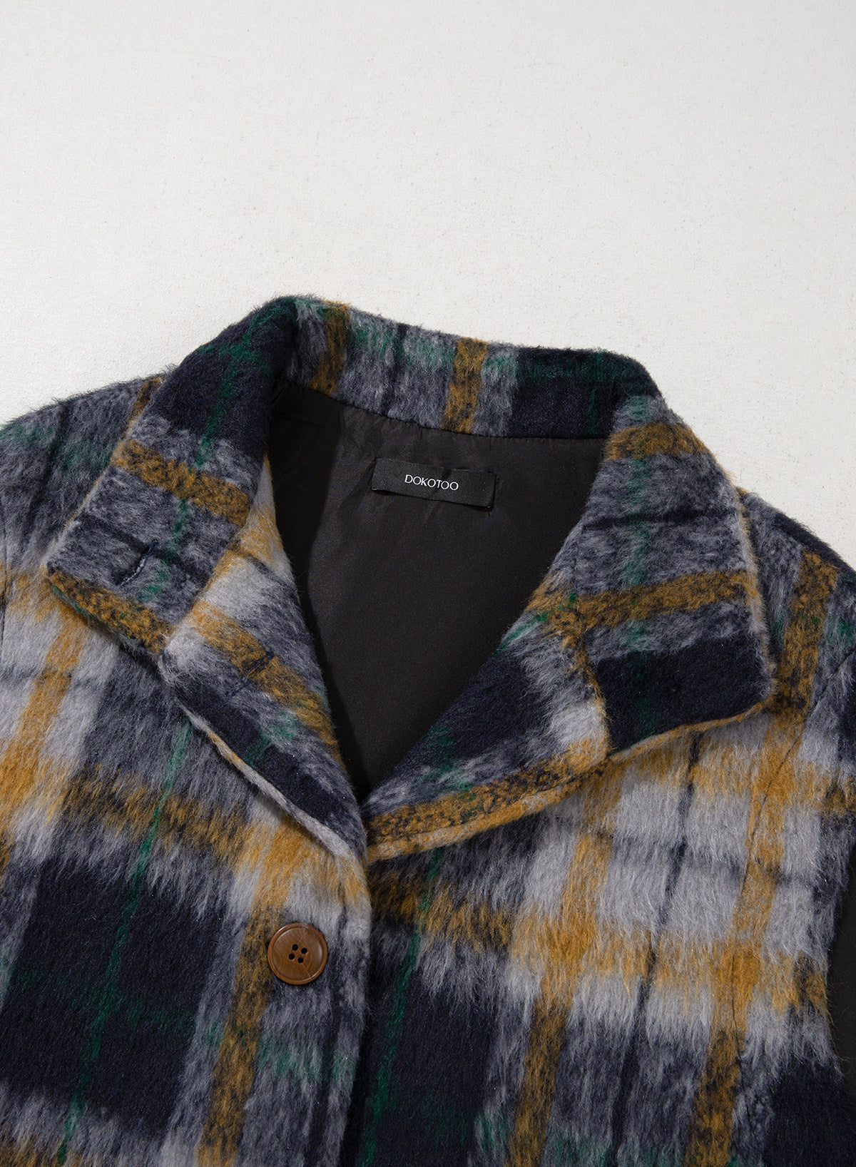 Dokotoo Oversized Plaid Vest Tops for Women Fleece Cap Sleeve Coats