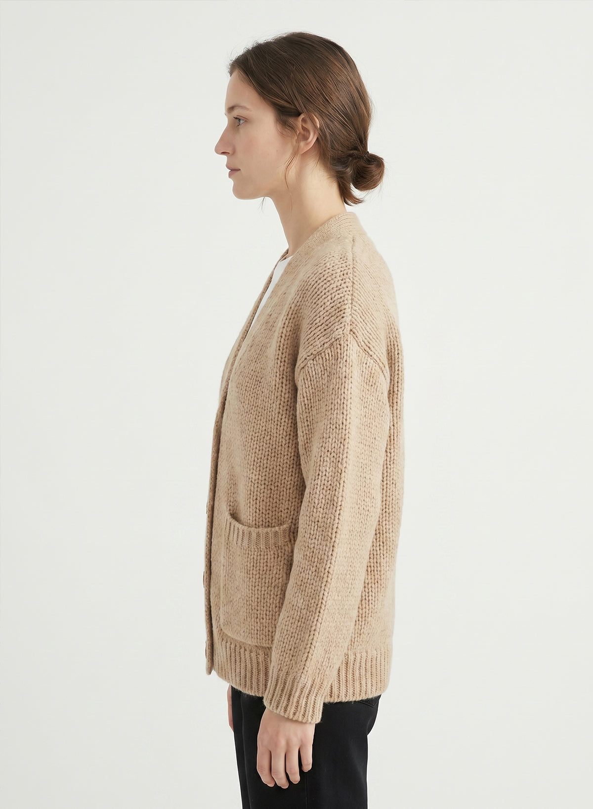 DOKOTOO Women's Oversized Chunky Knit Cardigan Sweater, V Neck Button Down Open Front Cardigan with Pockets, Casual Loose Fit Knitwear